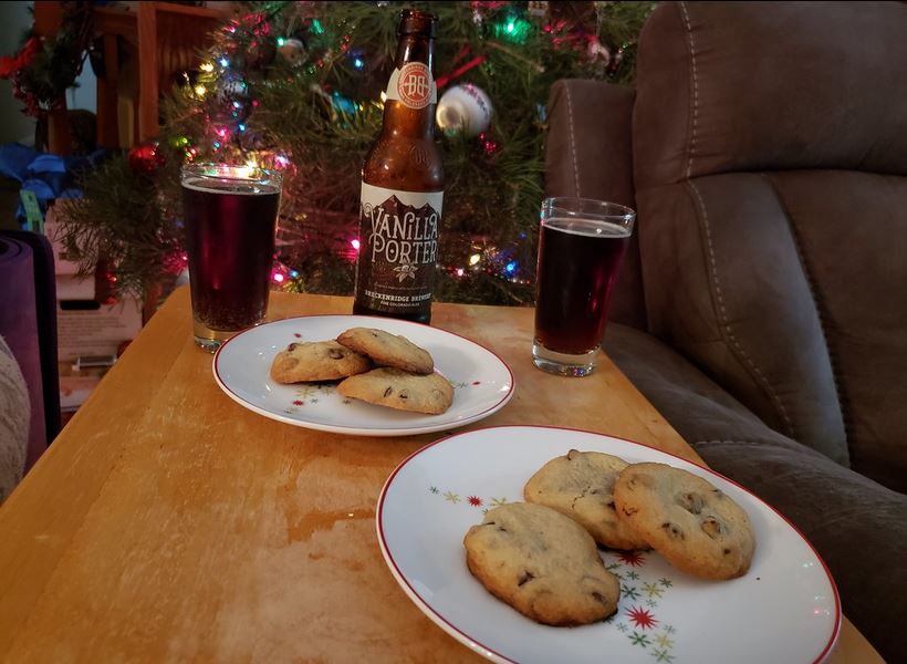 ​Holiday tradition: Chocolate chip cookies and vanilla porter
