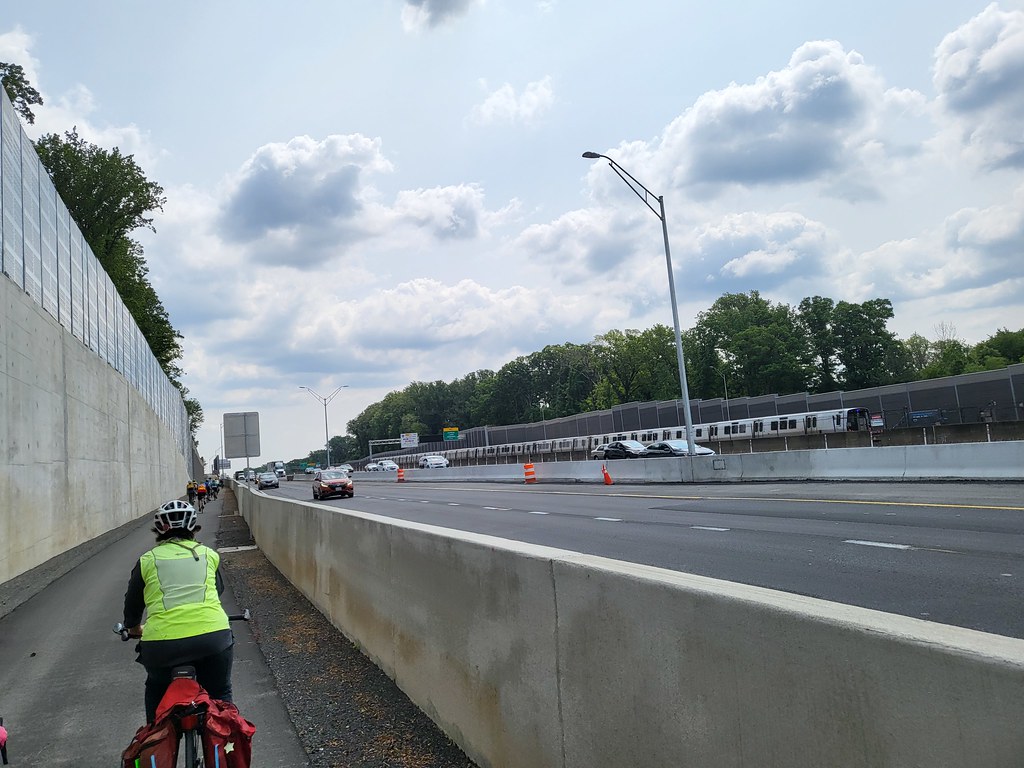 First section of I-66 Parallel Trail opened
