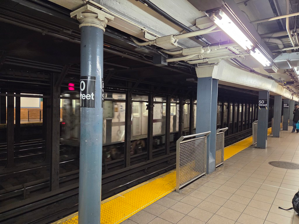 Would different illumination improve the New York subway?